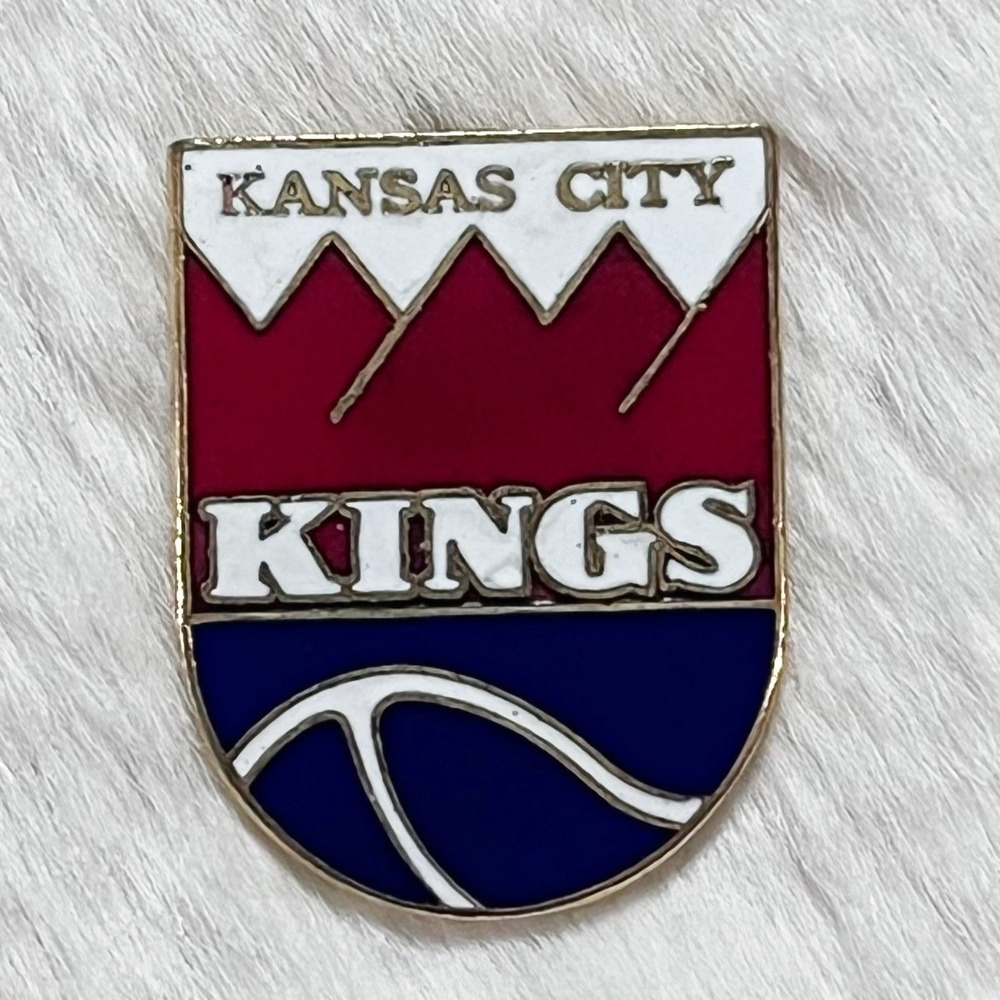 🔮 5/$25 Vintage NBA Kansas City Kings Basketball Pin